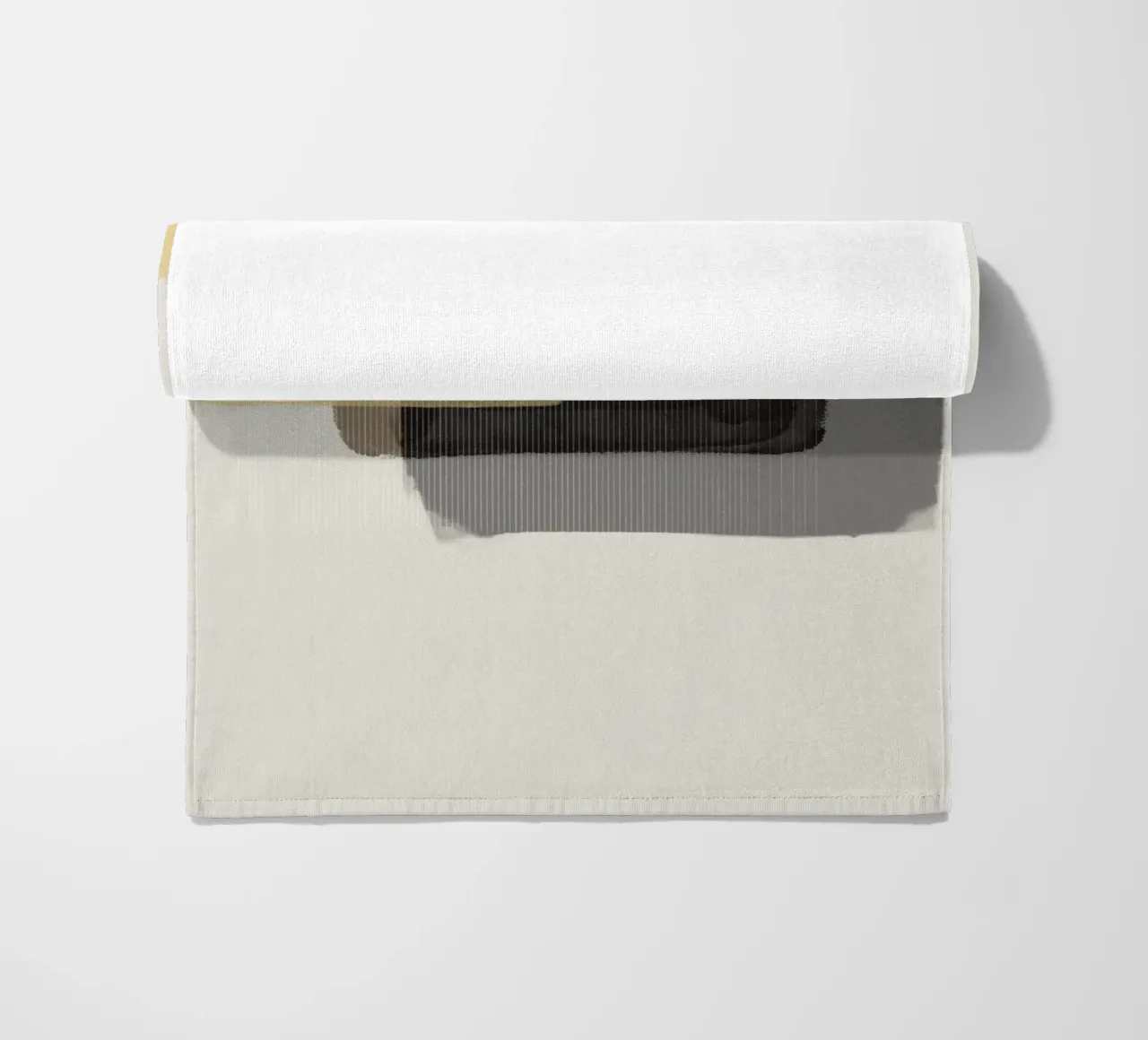Modern abstract shapes in retro style with yellow and brown Strandtuch von Imaginative