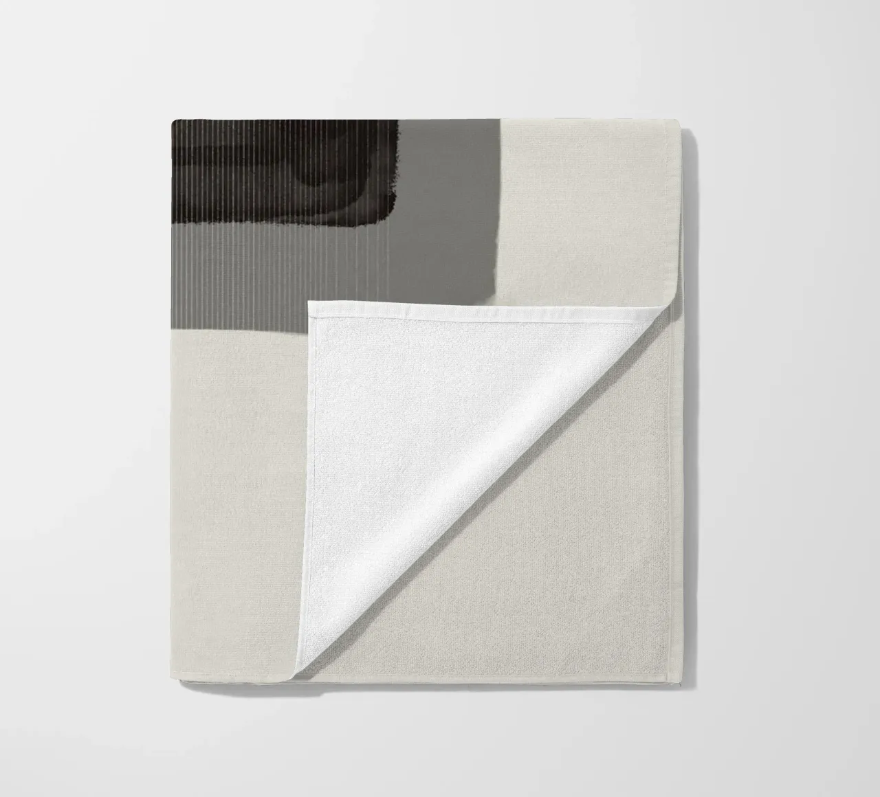 Modern abstract shapes in retro style with yellow and brown telo mare da Imaginative