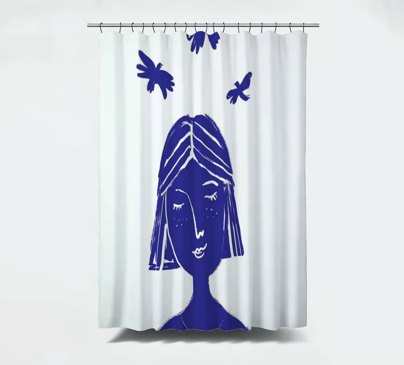 Hovering Blue Duschvorhang von Graphite