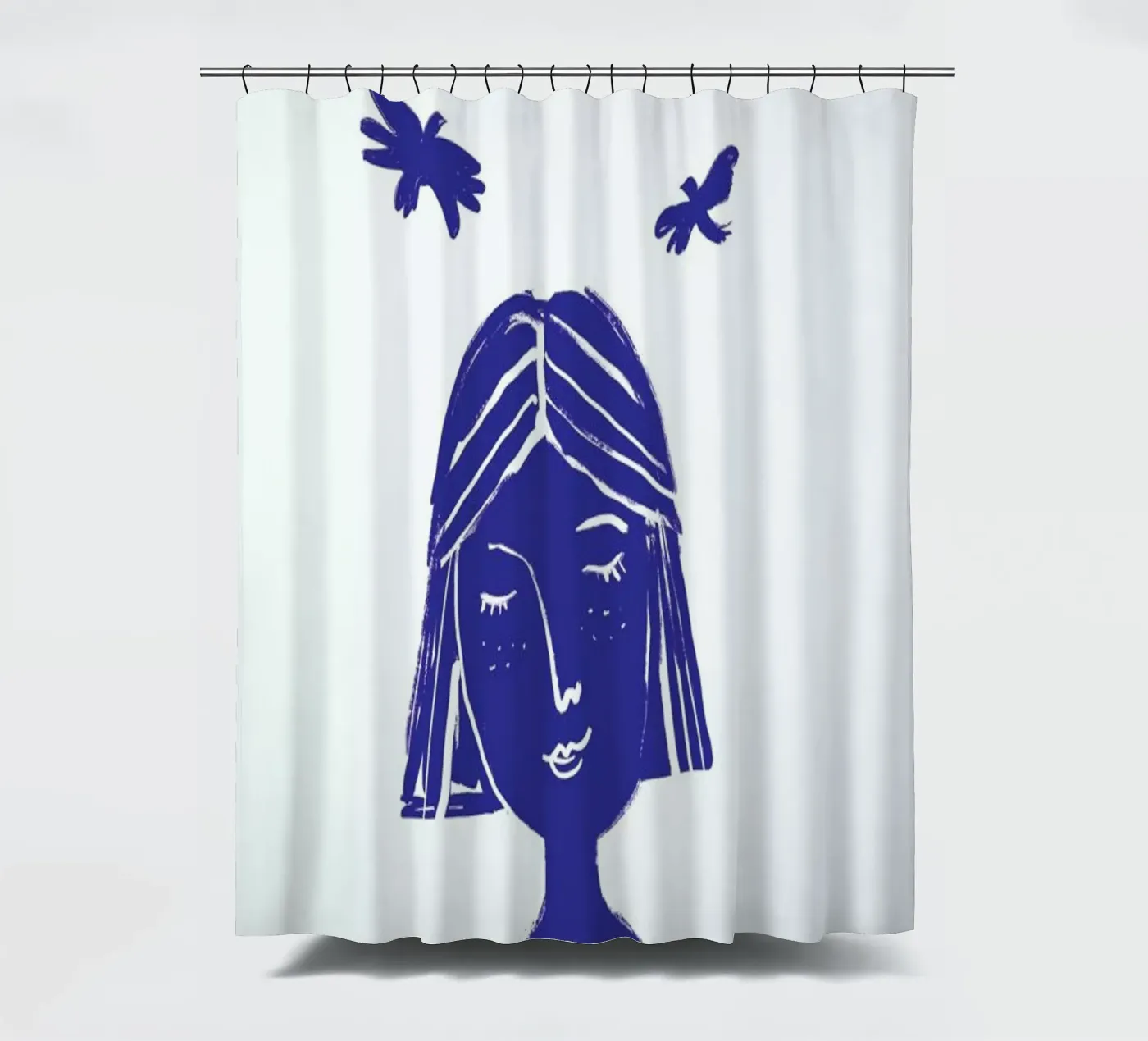 Hovering Blue Duschvorhang von Graphite