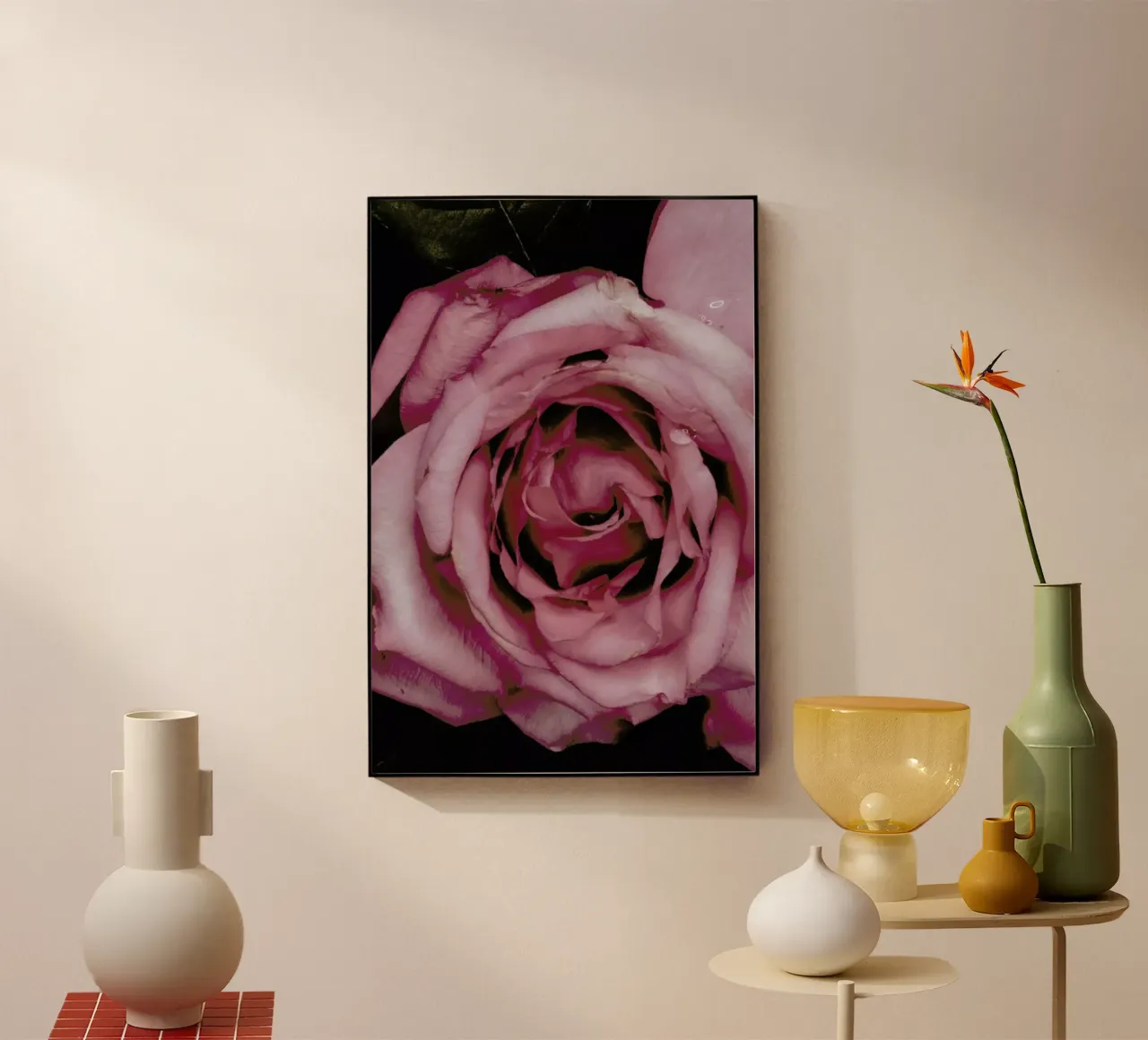 June Rose 2 plexiglass da Leigh Viner