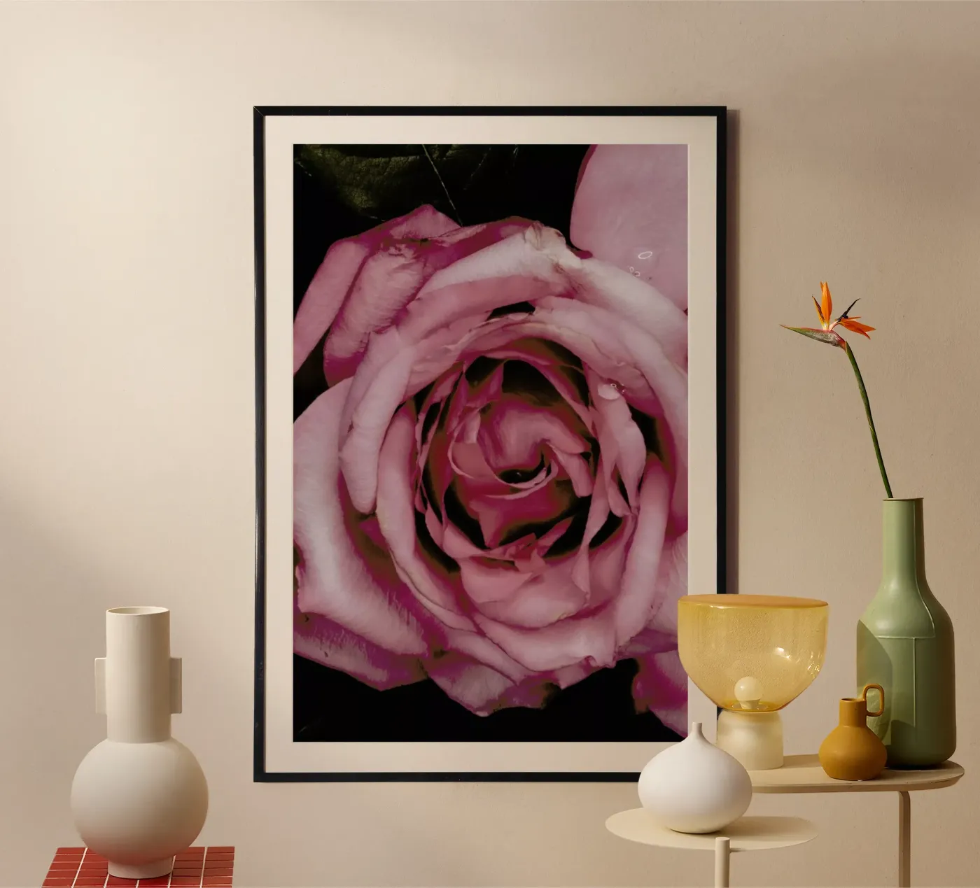 June Rose 2 poster da Leigh Viner