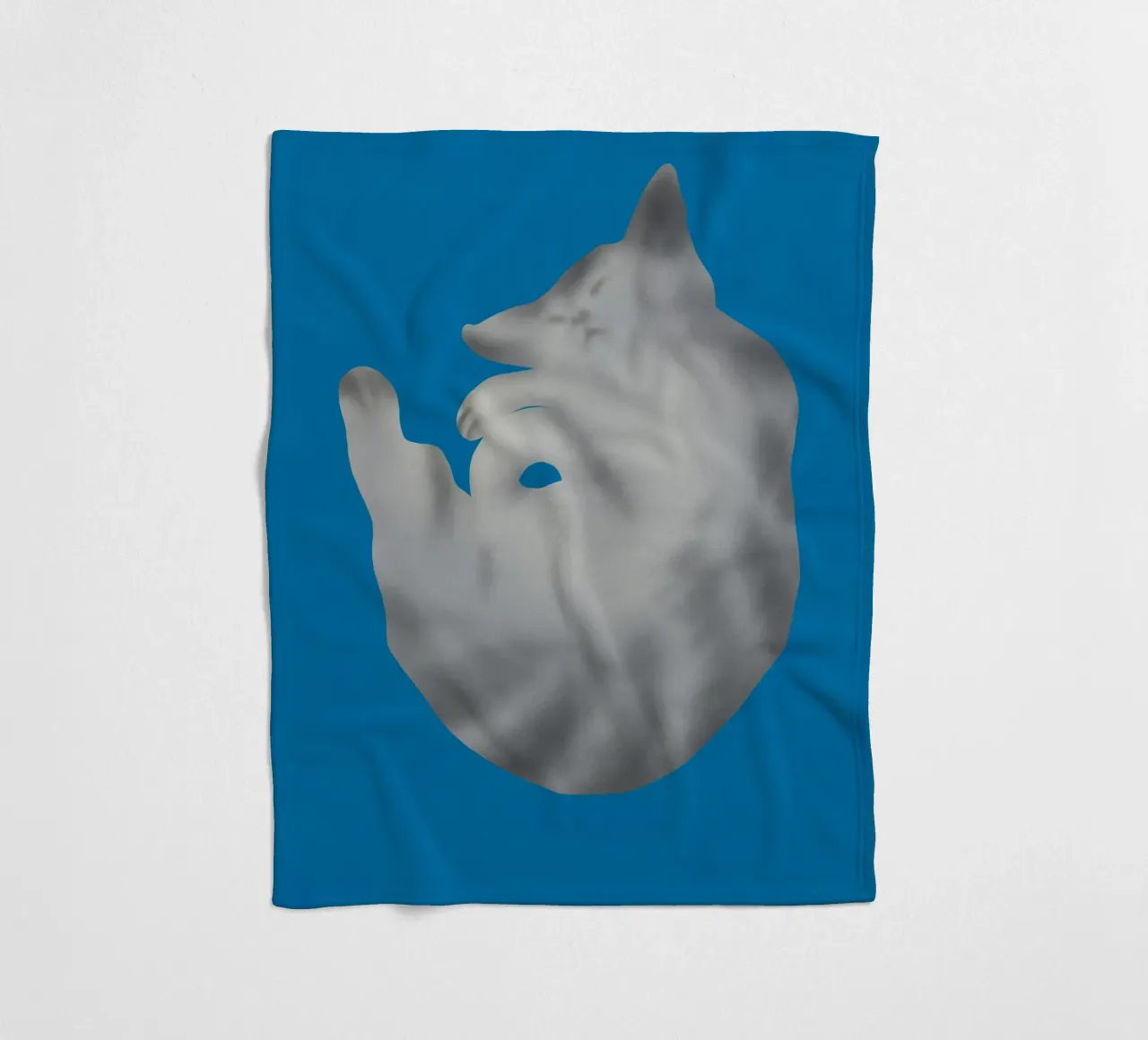 Ritratto di gatto in argento coperta in pile da Little Dean