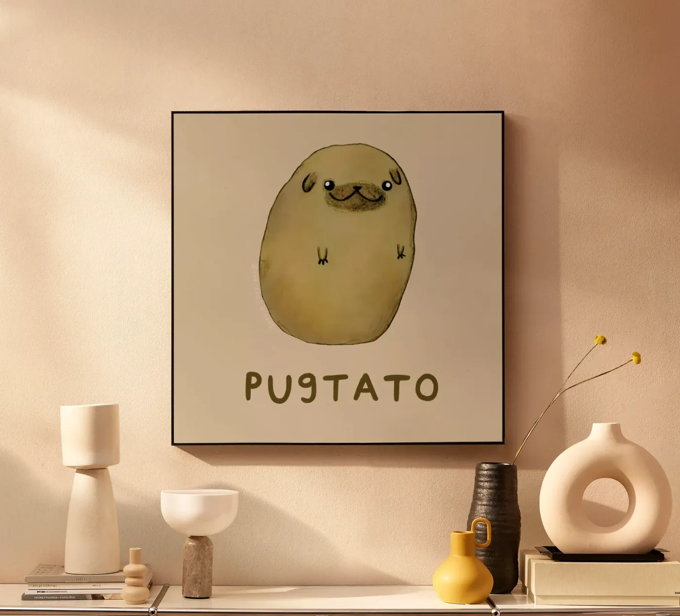 Pugtato acryl van Sophie Corrigan