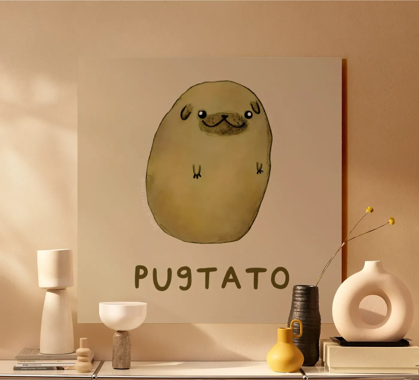 Pugtato acryl van Sophie Corrigan