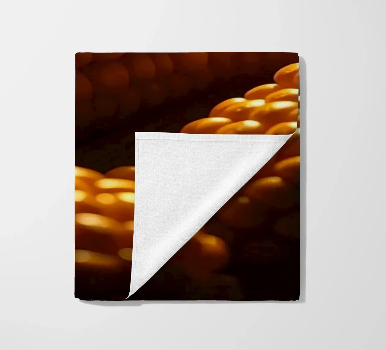 Spighe dorate esposte in un ambiente rustico telo mare da DesignDoodle