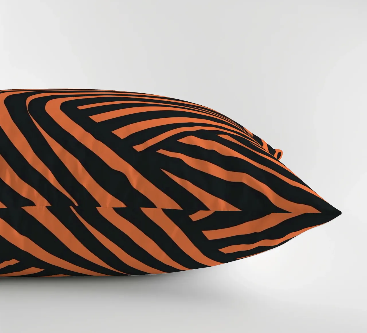 Striscia nera e arancione 02 cuscino da Little Dean