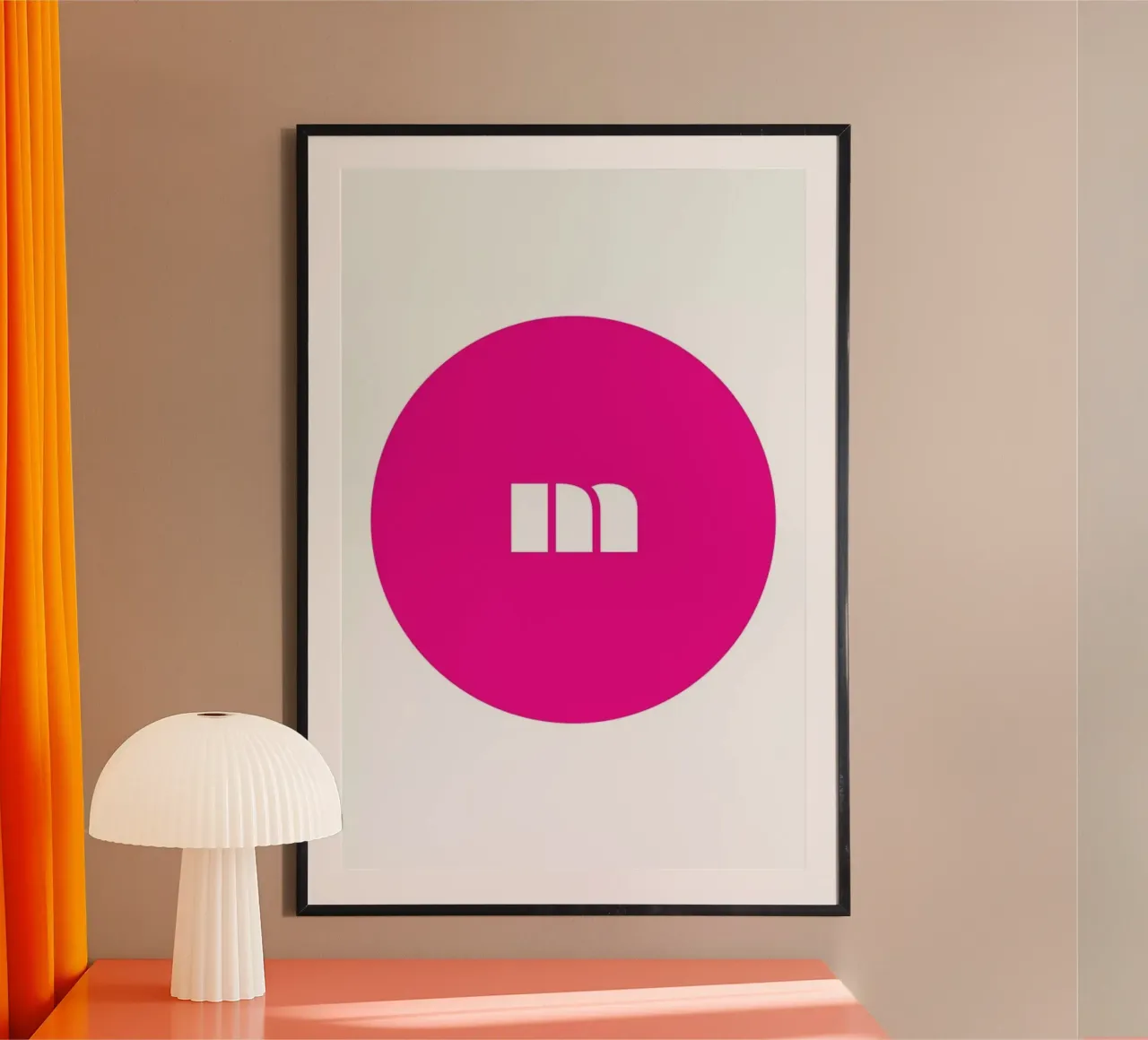 Magenta poster con telaio in legno da Oh Darling