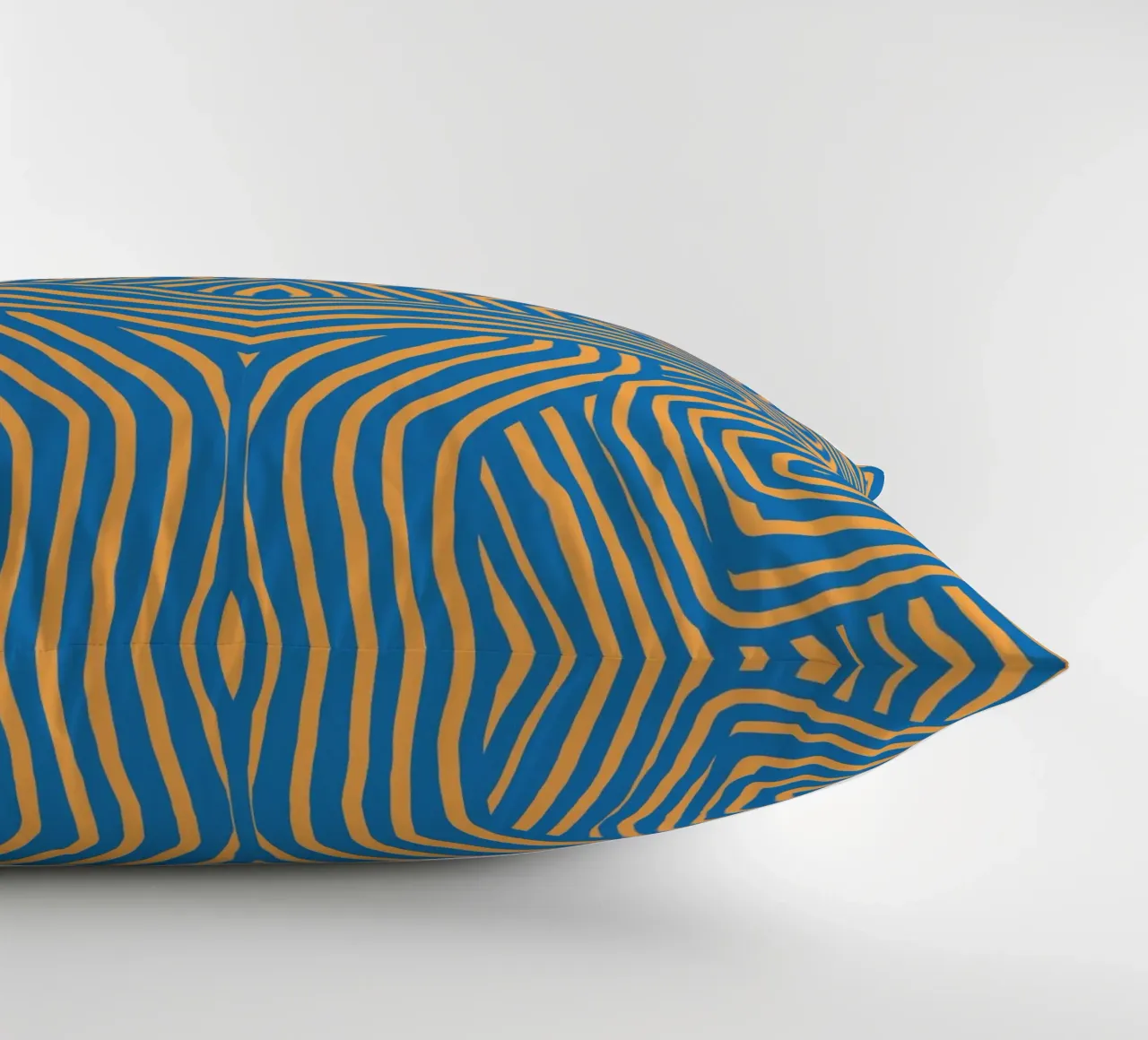 Striscia blu e arancione cuscino da Little Dean