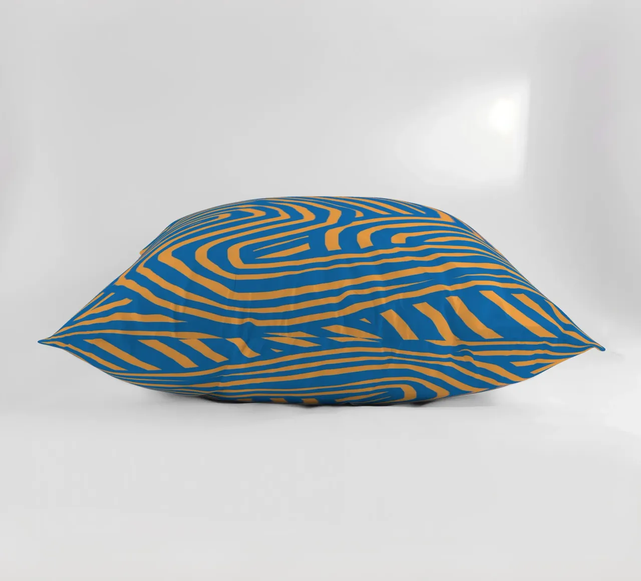 Striscia blu e arancione cuscino da Little Dean