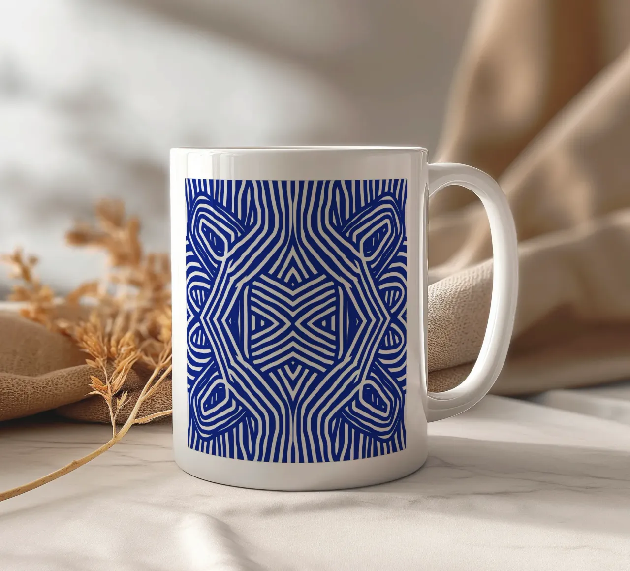 Ultramarine stripe tazza in ceramica da Little Dean