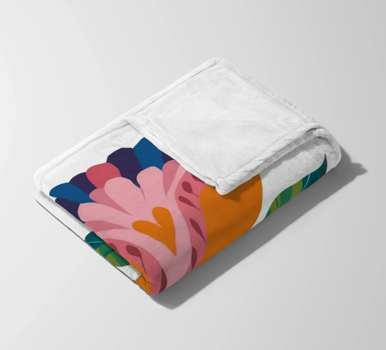 Elegante fiore astratto coperta in pile da Ember Stone