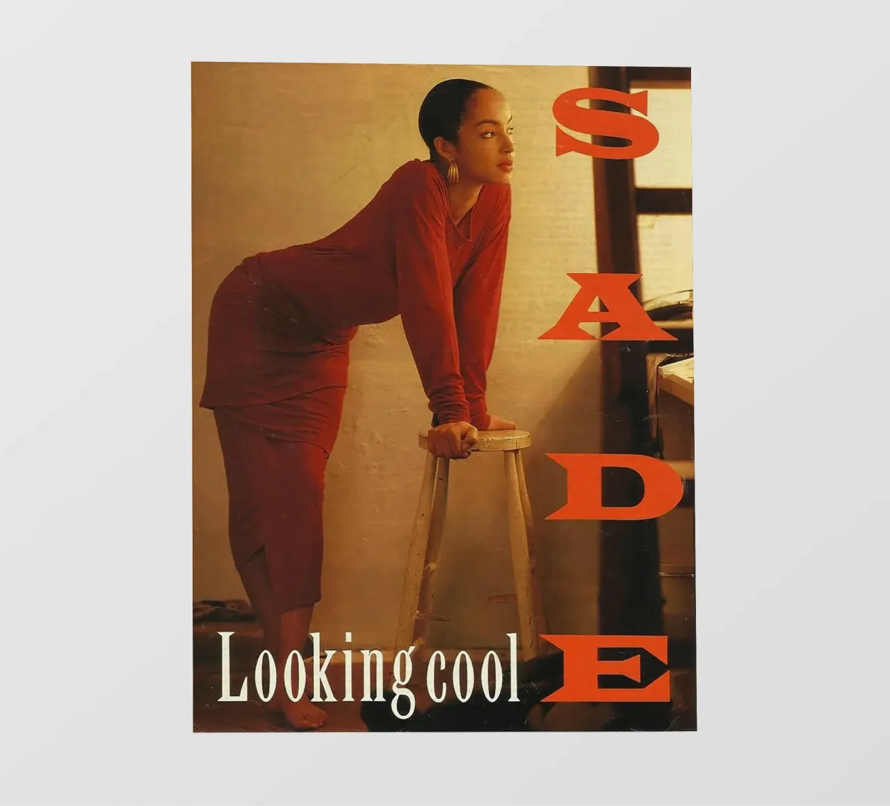 Sade Iconic Style pellicola backlit da Attaboy Dsgn