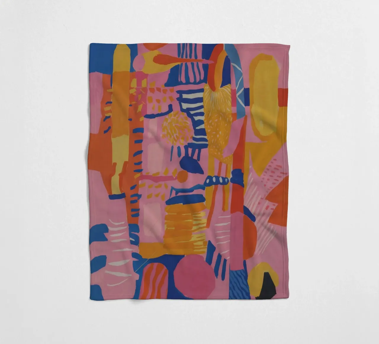 Patchwork geometrico pastello coperta in pile da Ember Stone