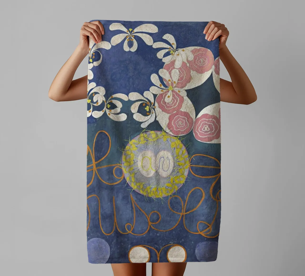 Hilma af Klint - The Ten Largest, No.1 III badhanddoek van Vintage by JUNIQE
