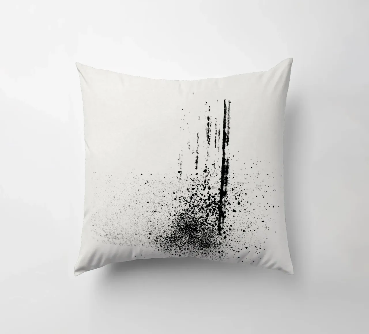 Modern abstract of paint splatters cream background cuscino da Imaginative