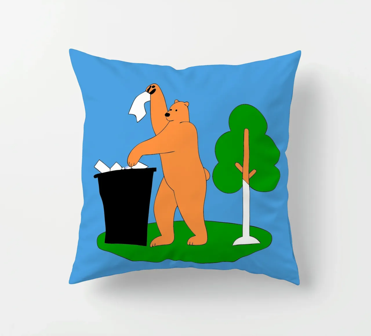 L'orso getta la spazzatura cuscino da OUR SHOP