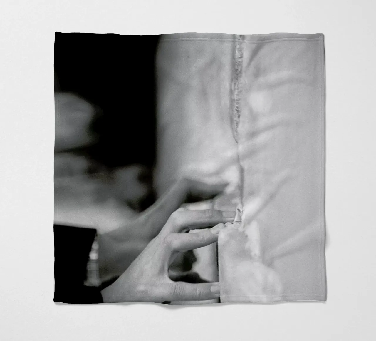 Prayer plaid polaire de Tal Paz-Fridman