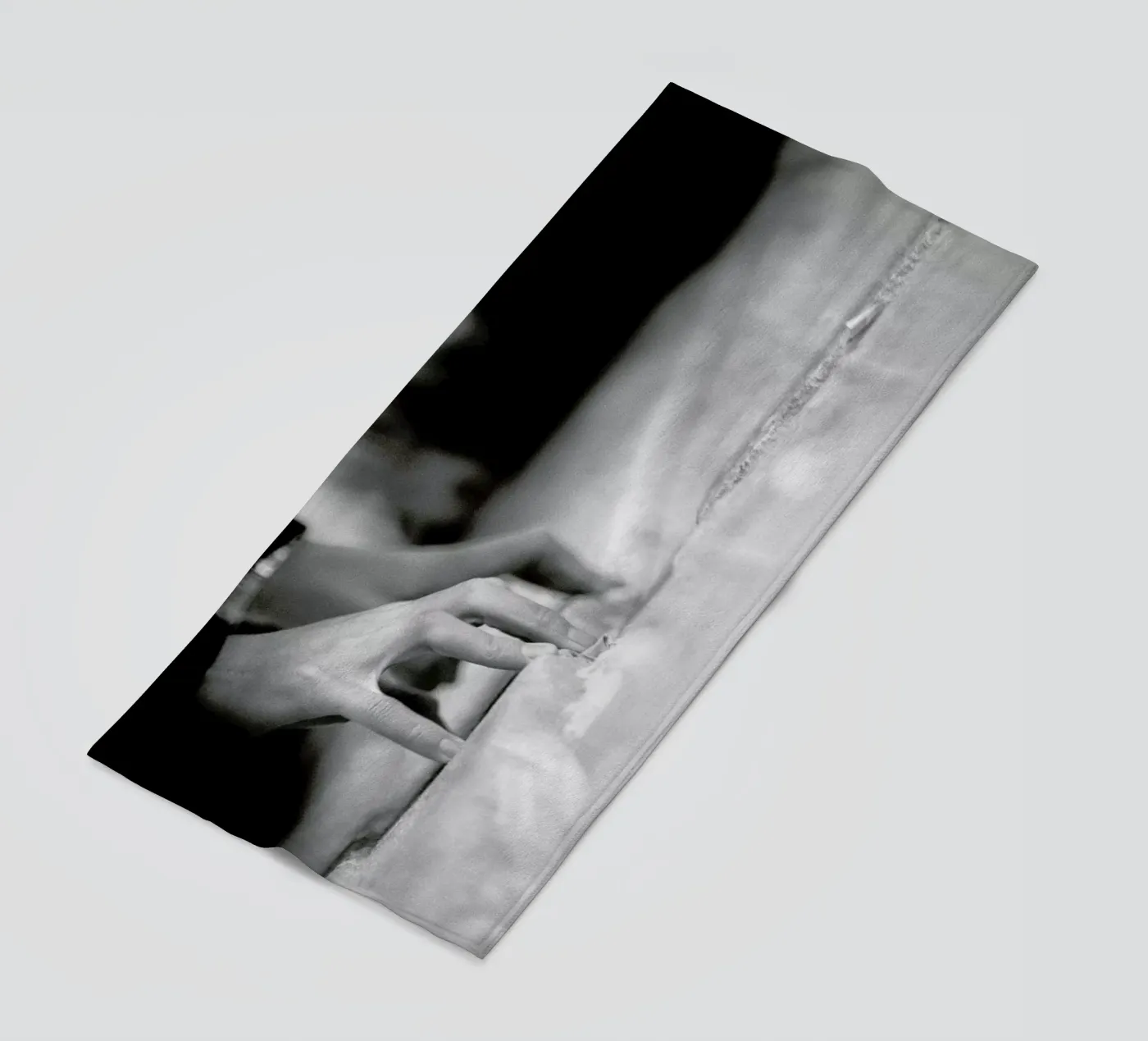 Prayer Strandtuch von Tal Paz-Fridman