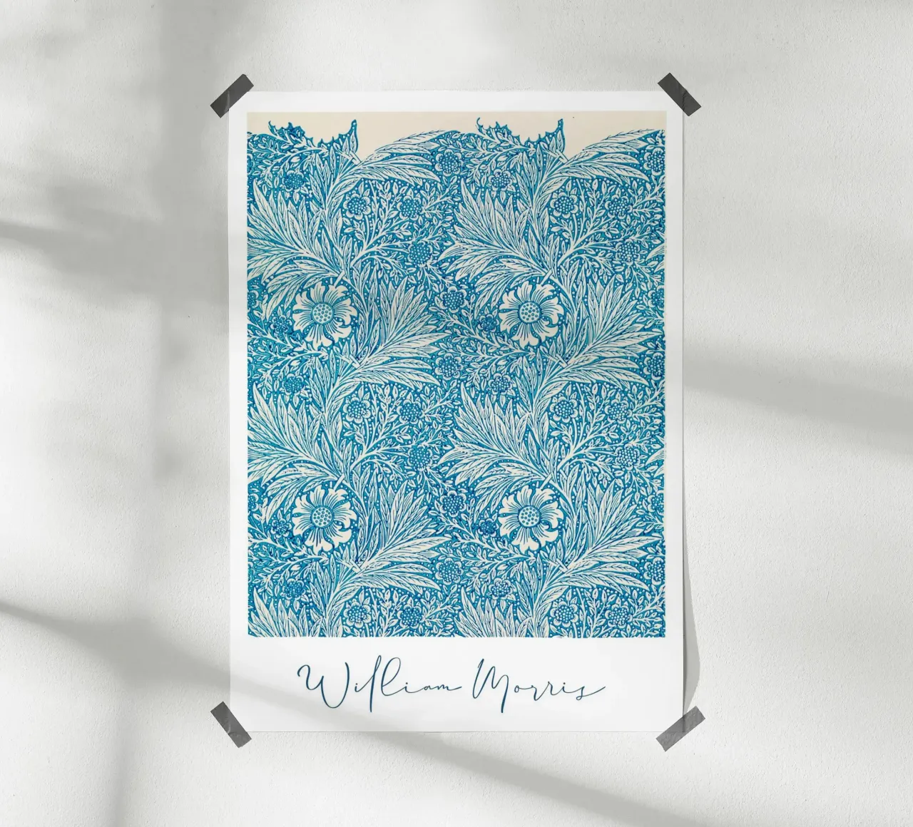 William  Morris - Blue Marigold Famous Pattern poster con telaio in alluminio da Second Canvas