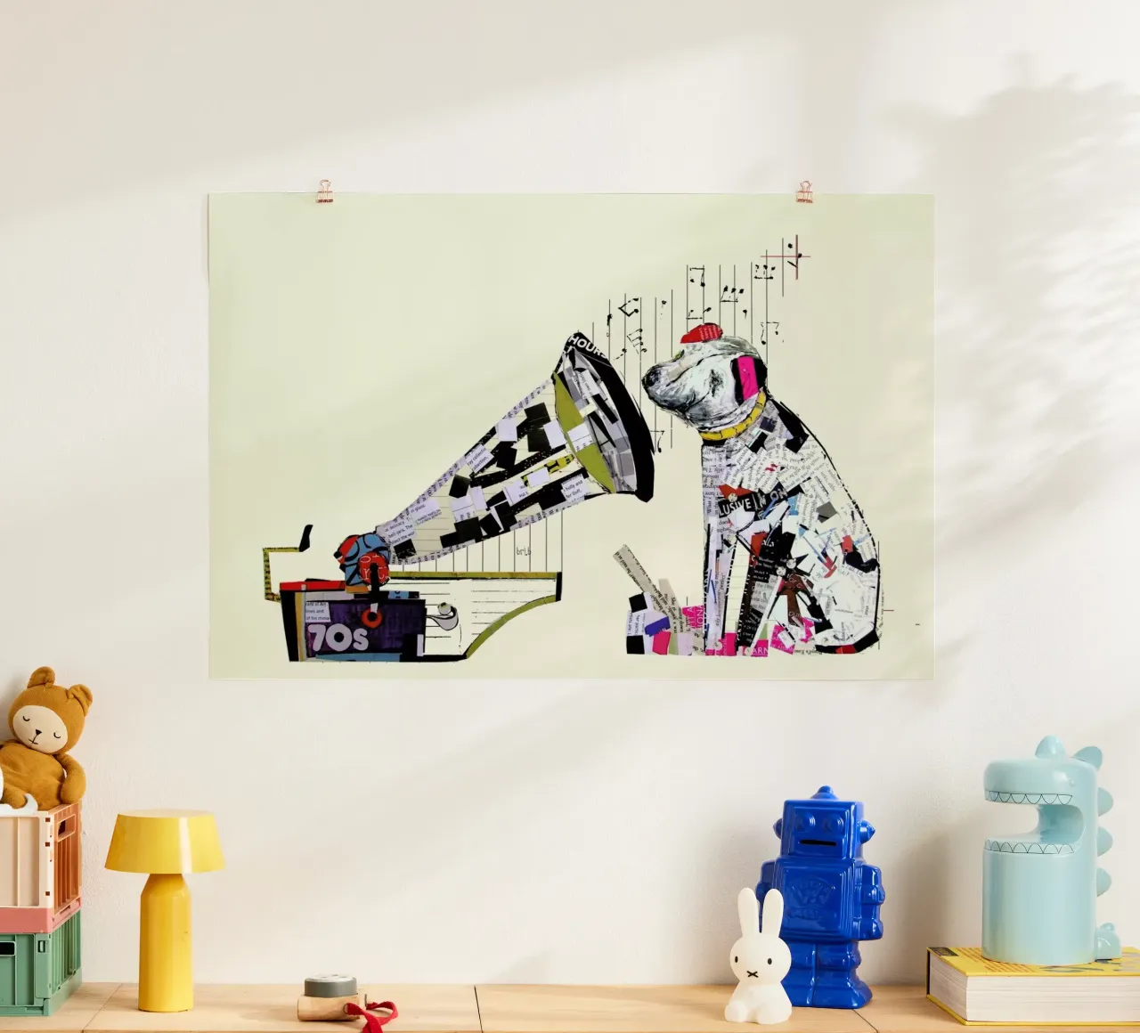 the i pup poster con telaio in plastica da Brian Buckley