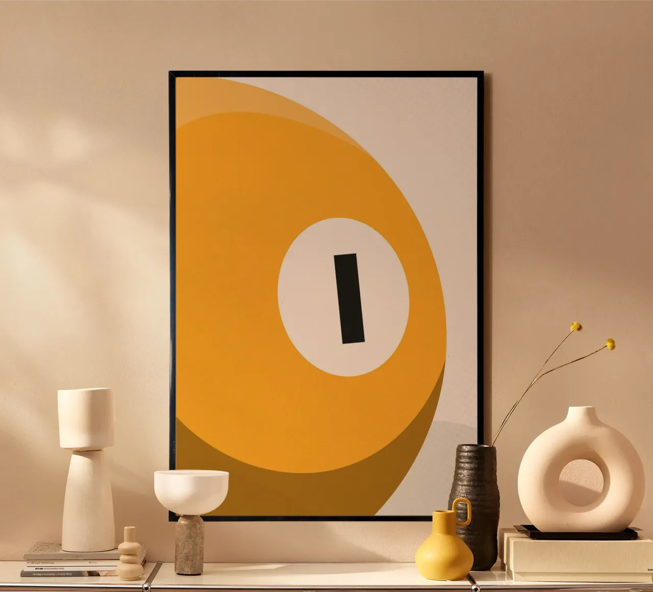 Palla da biliardo - Giallo poster con telaio in plastica da athlete.art