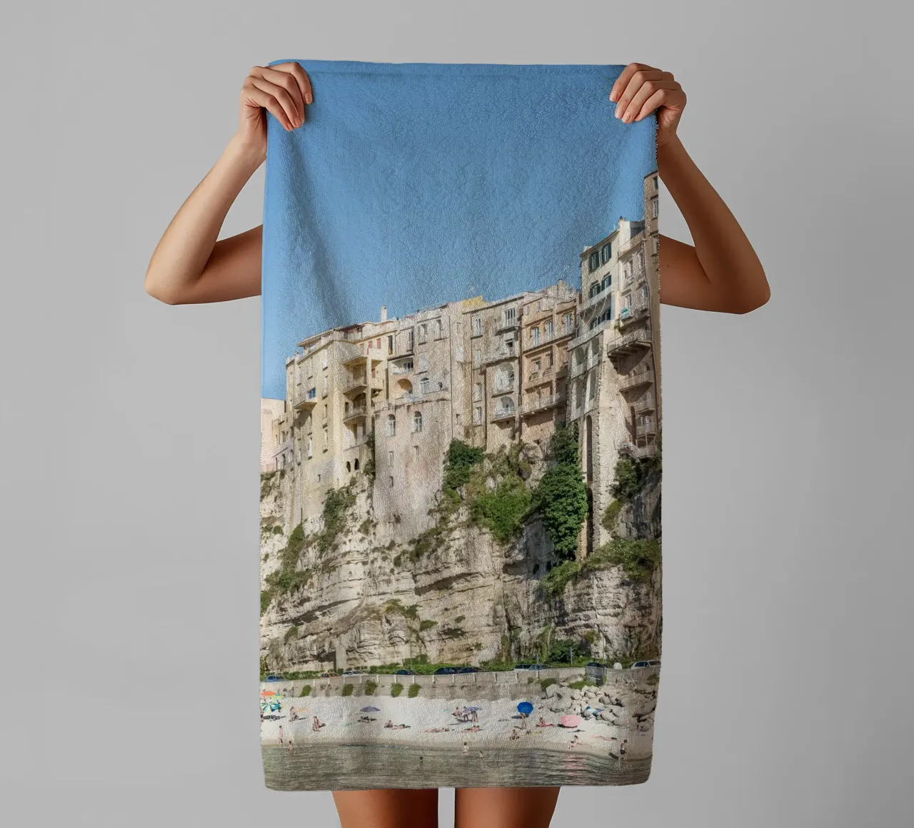 Tropea and the beach asciugamano da bagno da photolovers