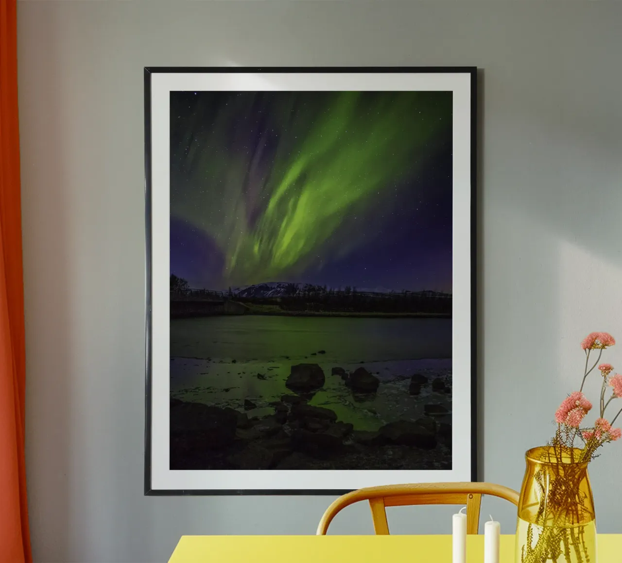 Polarlicht über Island Poster von PhotoVibe Decor