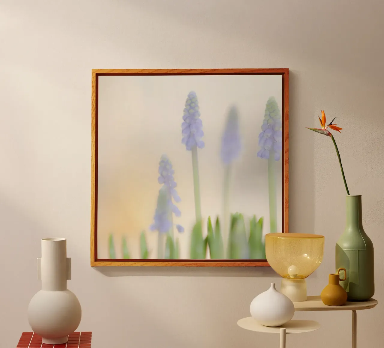 Fiori di lavanda in soft focus plexiglass da PhotoVibe Decor