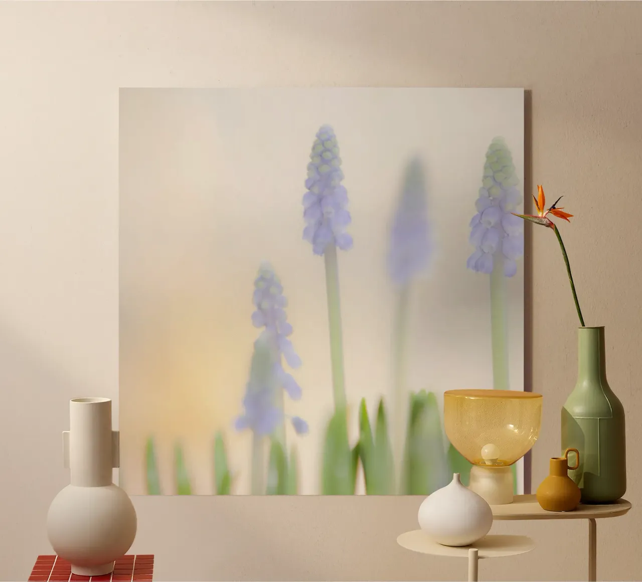 Fiori di lavanda in soft focus plexiglass da PhotoVibe Decor