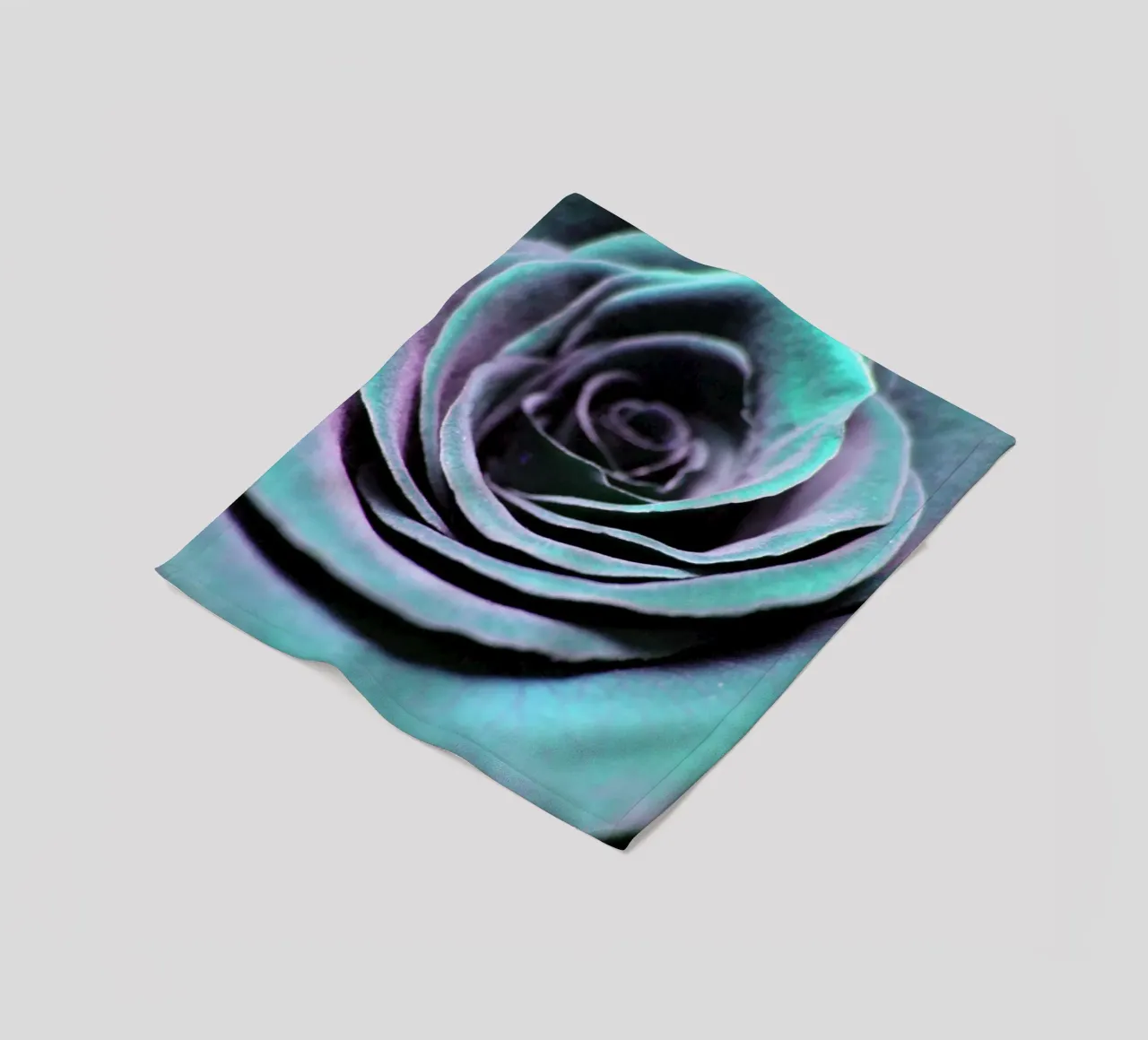 Rosa cangiante coperta in pile da PhotoVibe Decor