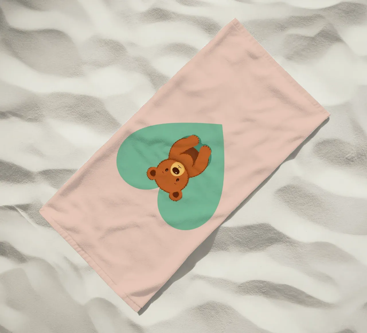 Simpatici personaggi animali giocano in tazze colorate telo mare da DesignDoodle
