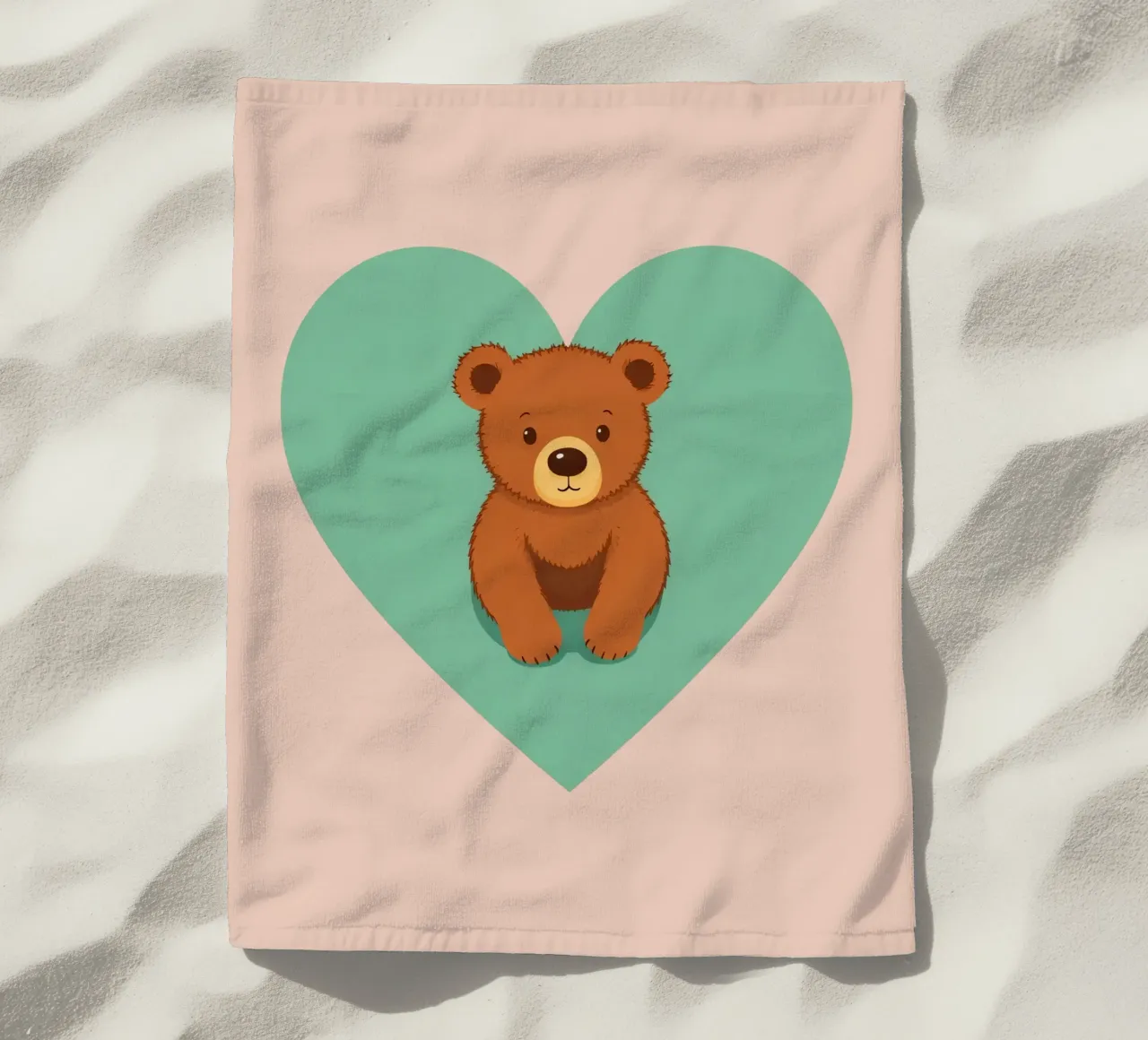 Simpatici personaggi animali giocano in tazze colorate telo mare da DesignDoodle