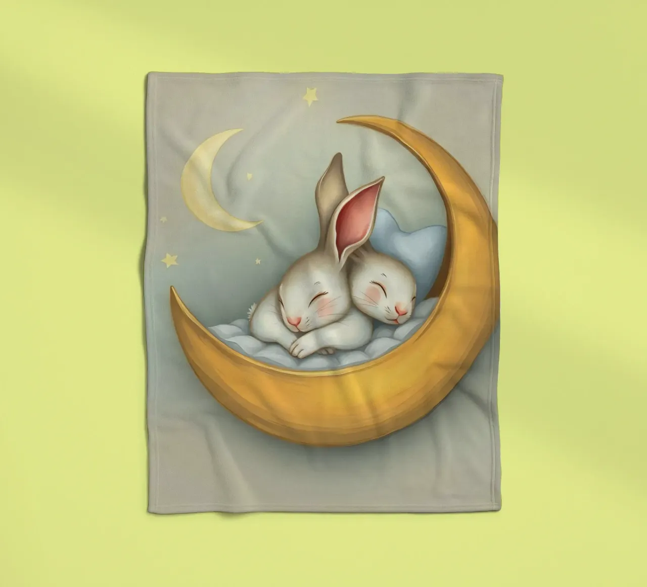 Due conigli che dormono tranquilli su una luna crescente coperta in pile da DesignDoodle