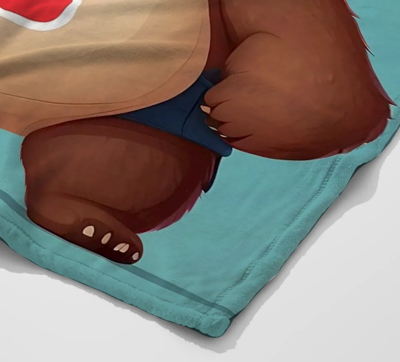 Orsetto allegro dei cartoni animati che tiene in mano dei palloncini indossando la letteraB coperta in pile da DesignDoodle