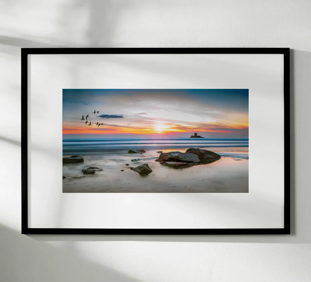 Alba sulla Torre La Rocco, Jersey poster con telaio in alluminio da PhotoVibe Decor