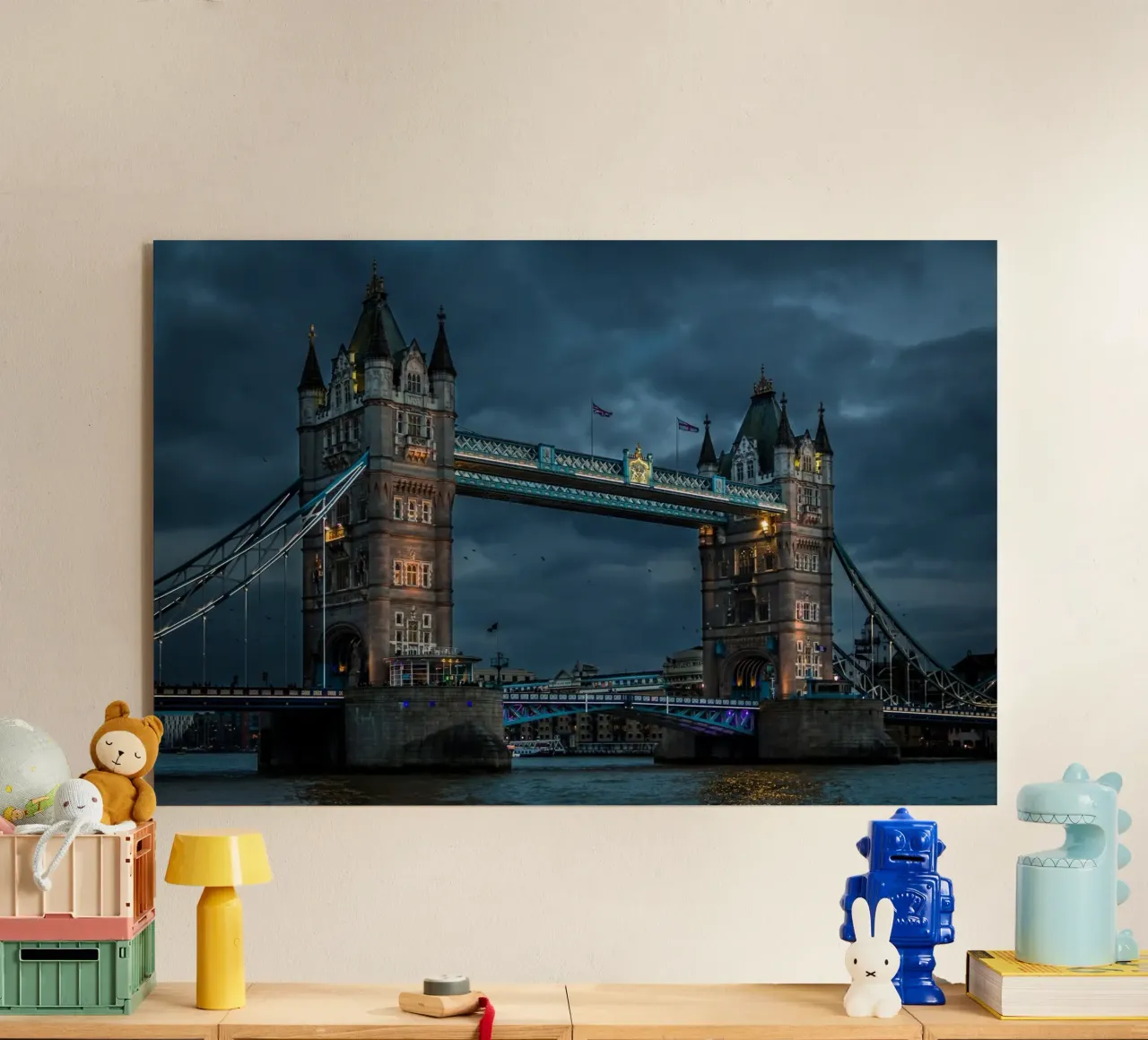 Crepuscolo tempestoso al Tower Bridge, Londra, Regno Unito plexiglass da PhotoVibe Decor