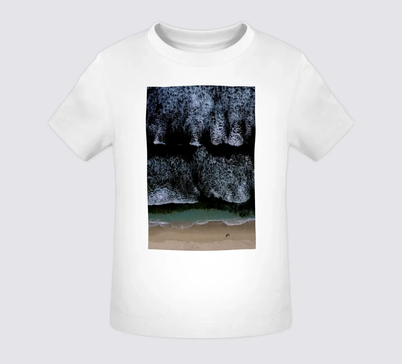 The Walk On A Calm Beach maglietta neonato da Studio Nahili