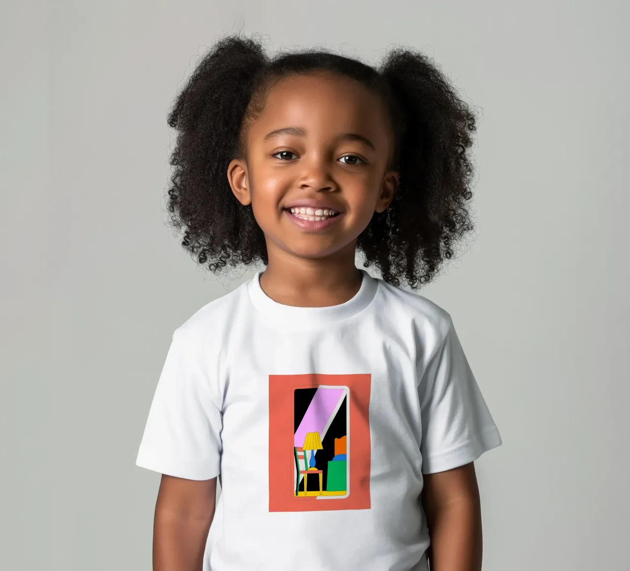 Specchio e sedia t-shirt bambini da OUR SHOP