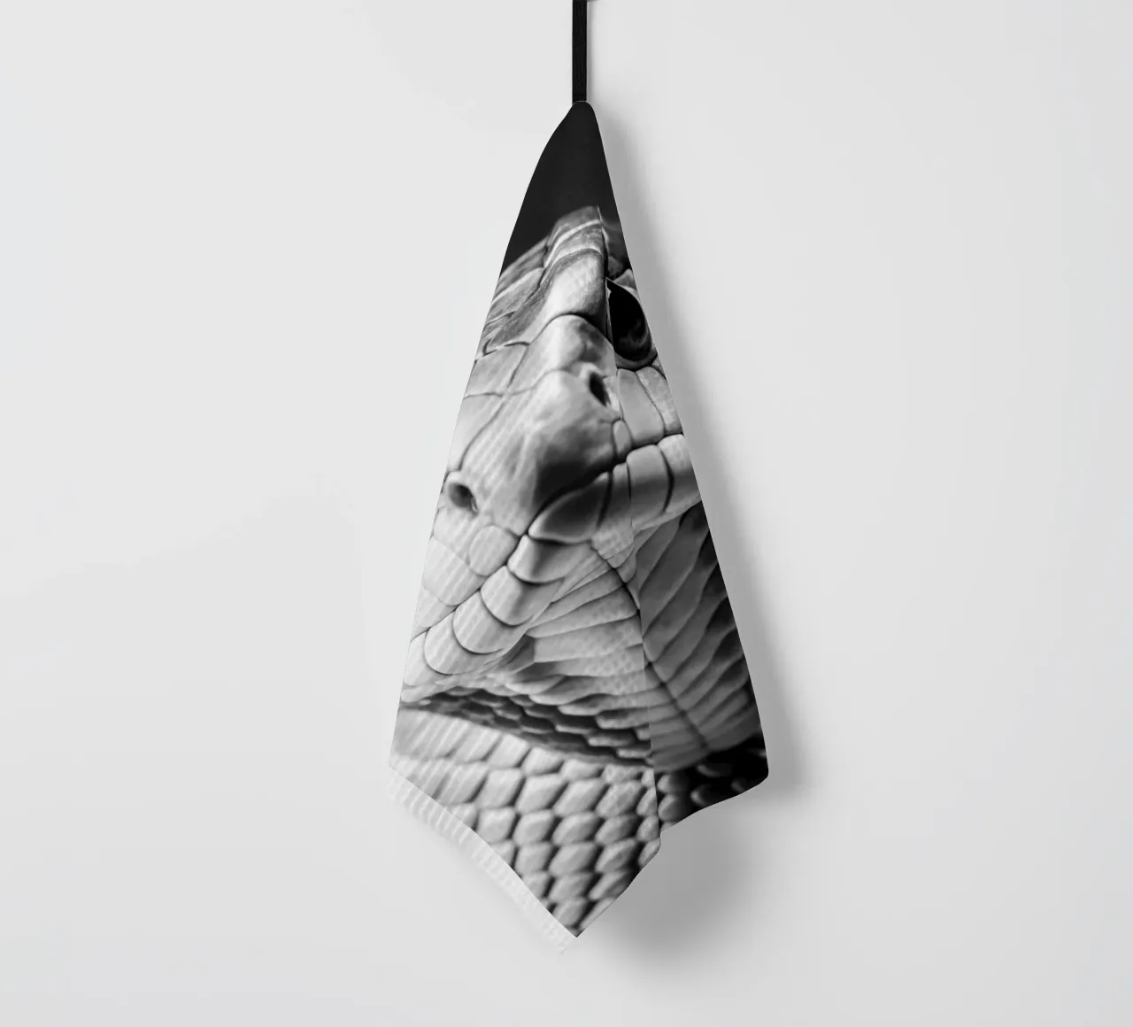 faccia di serpente cobra fotografia animale in bianco e nero canovaccio da cucina da kanayaa