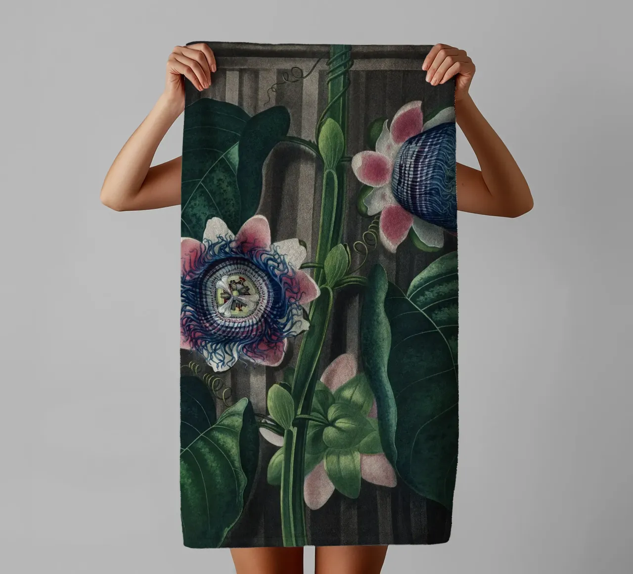 Vintage Thornton 4 Quadrangular Passion asciugamano da bagno da Vintage Print Collection