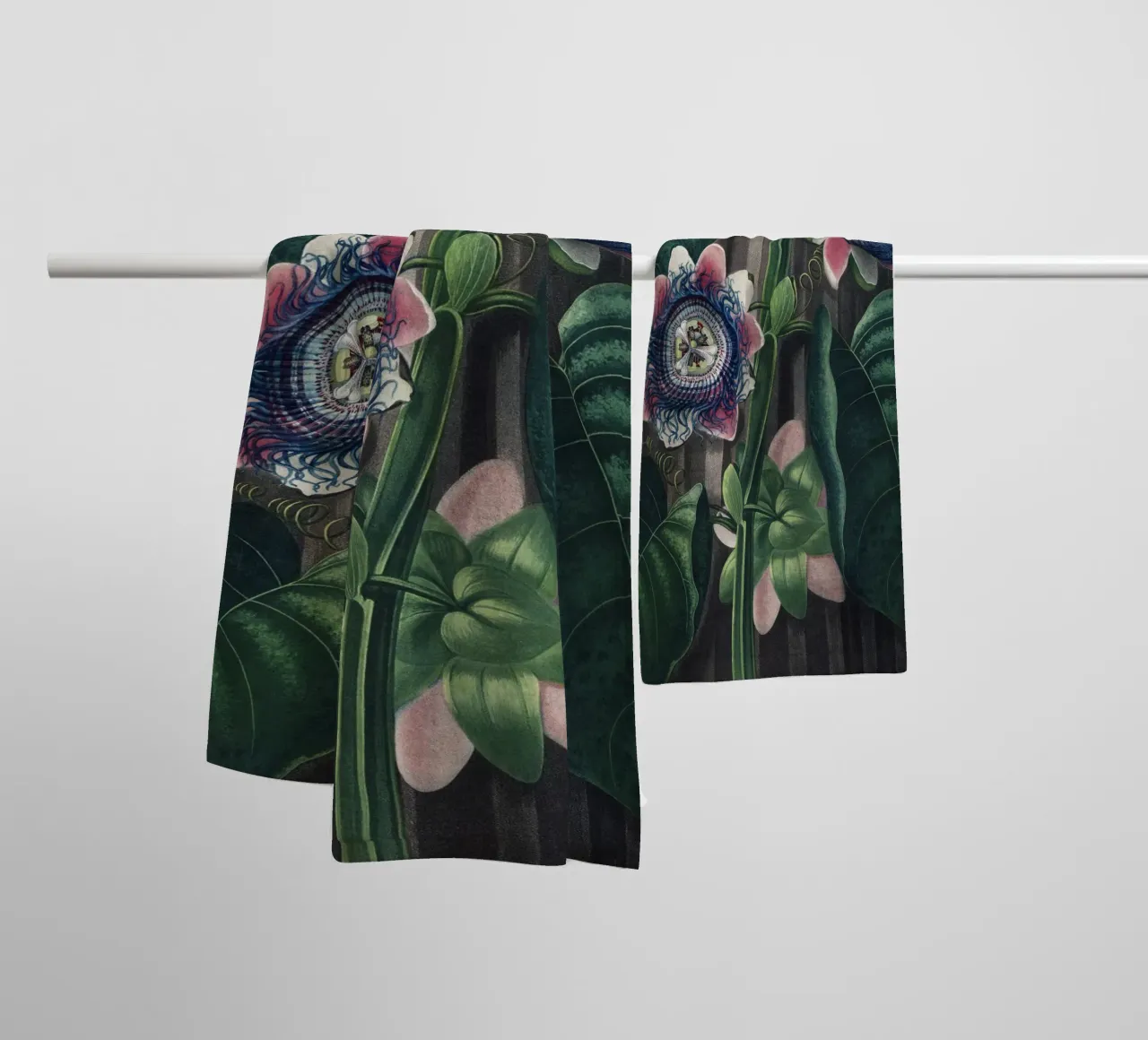 Vintage Thornton 4 Quadrangular Passion asciugamano da bagno da Vintage Print Collection