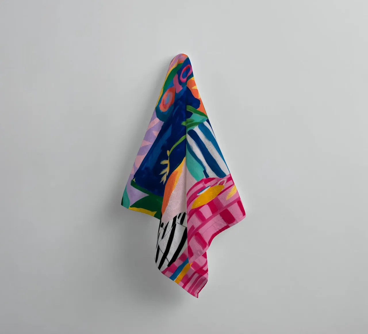 Collision joyeuse des motifs serviette de bain de Ember Stone