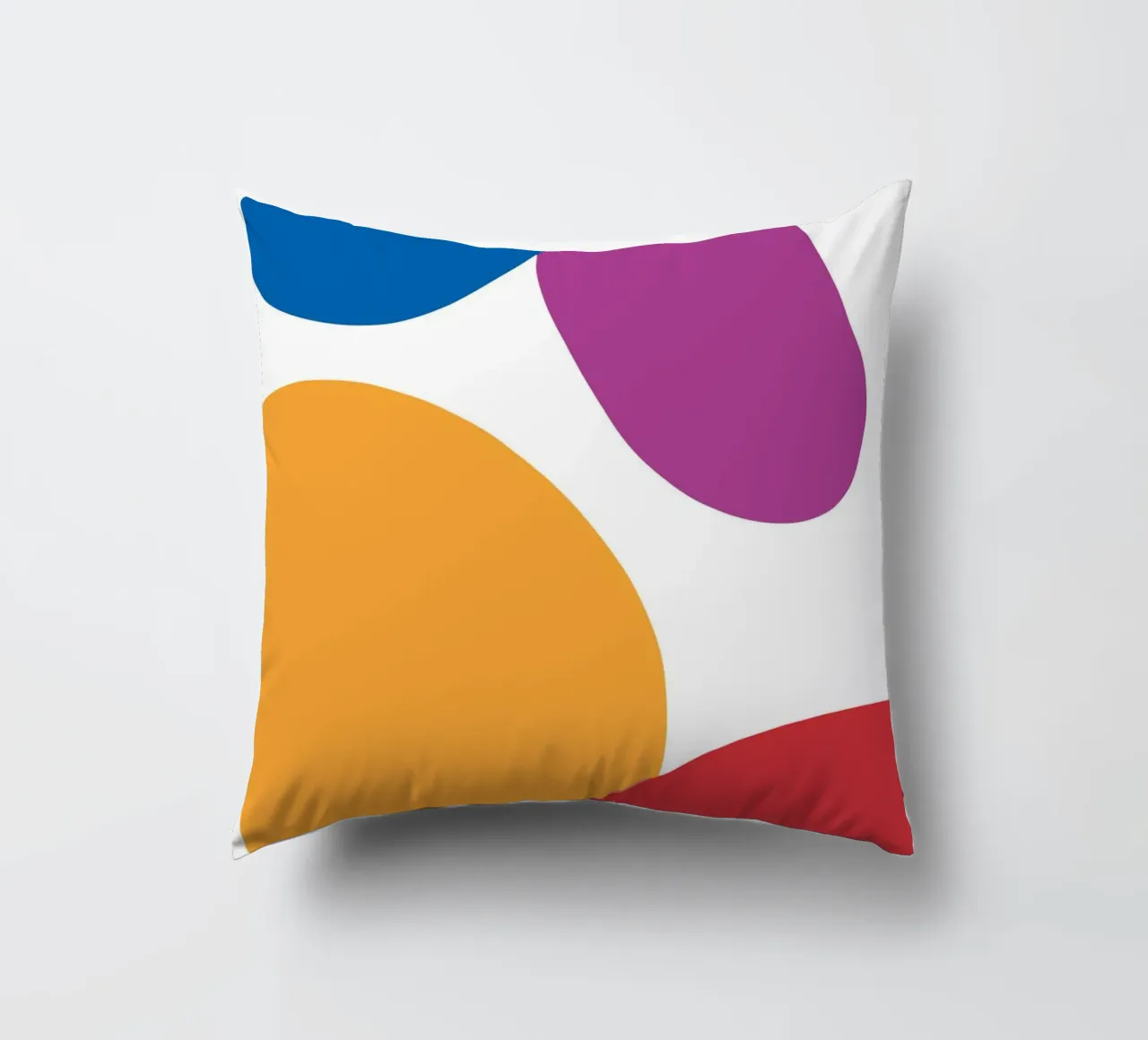 forme astratte e colorate cuscino da HicksShop