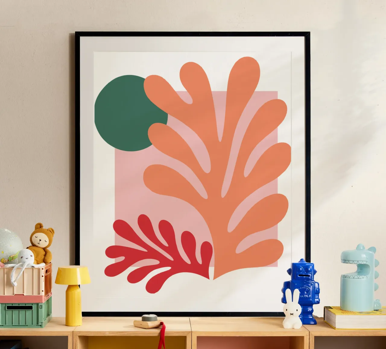 Colore corallo ispirato a Matisse poster con telaio in legno da HicksShop