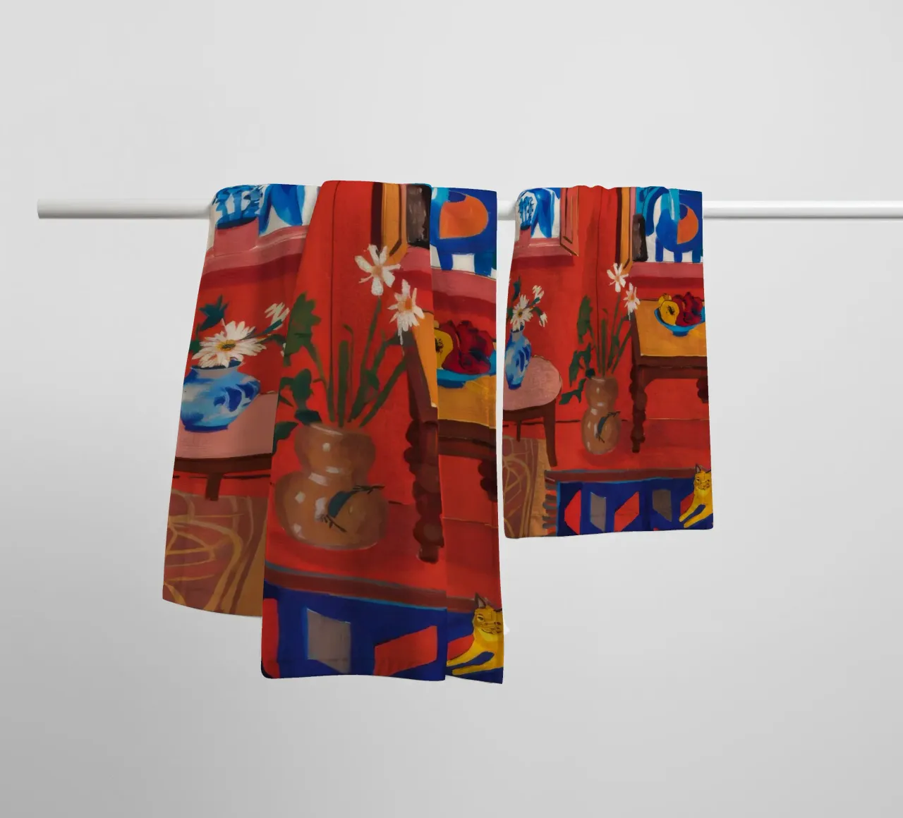 L'intrigo della Crimson Room asciugamano da bagno da Chroma Haven