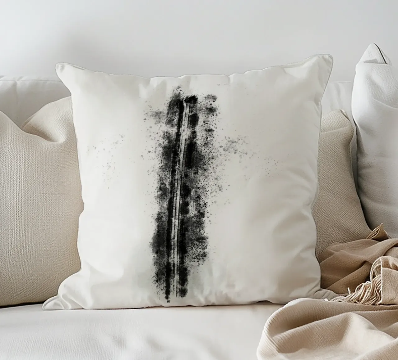 Abstract Black Lines with Paint Splatters cuscino da Imaginative