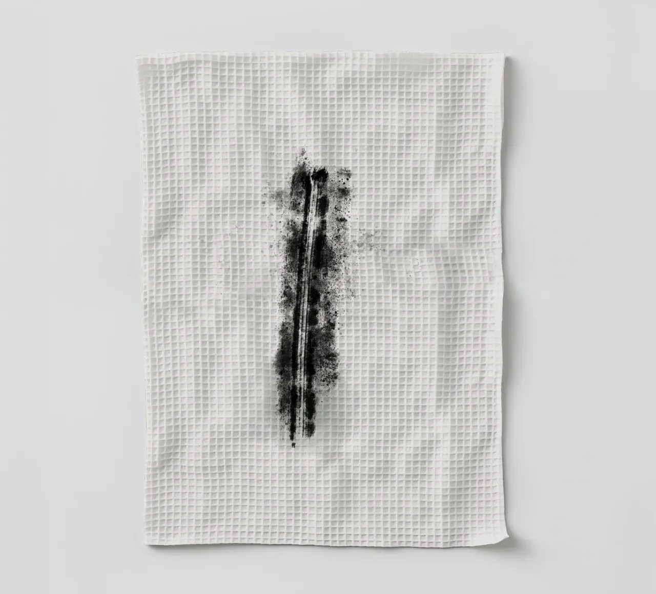 Abstract Black Lines with Paint Splatters Geschirrtuch von Imaginative