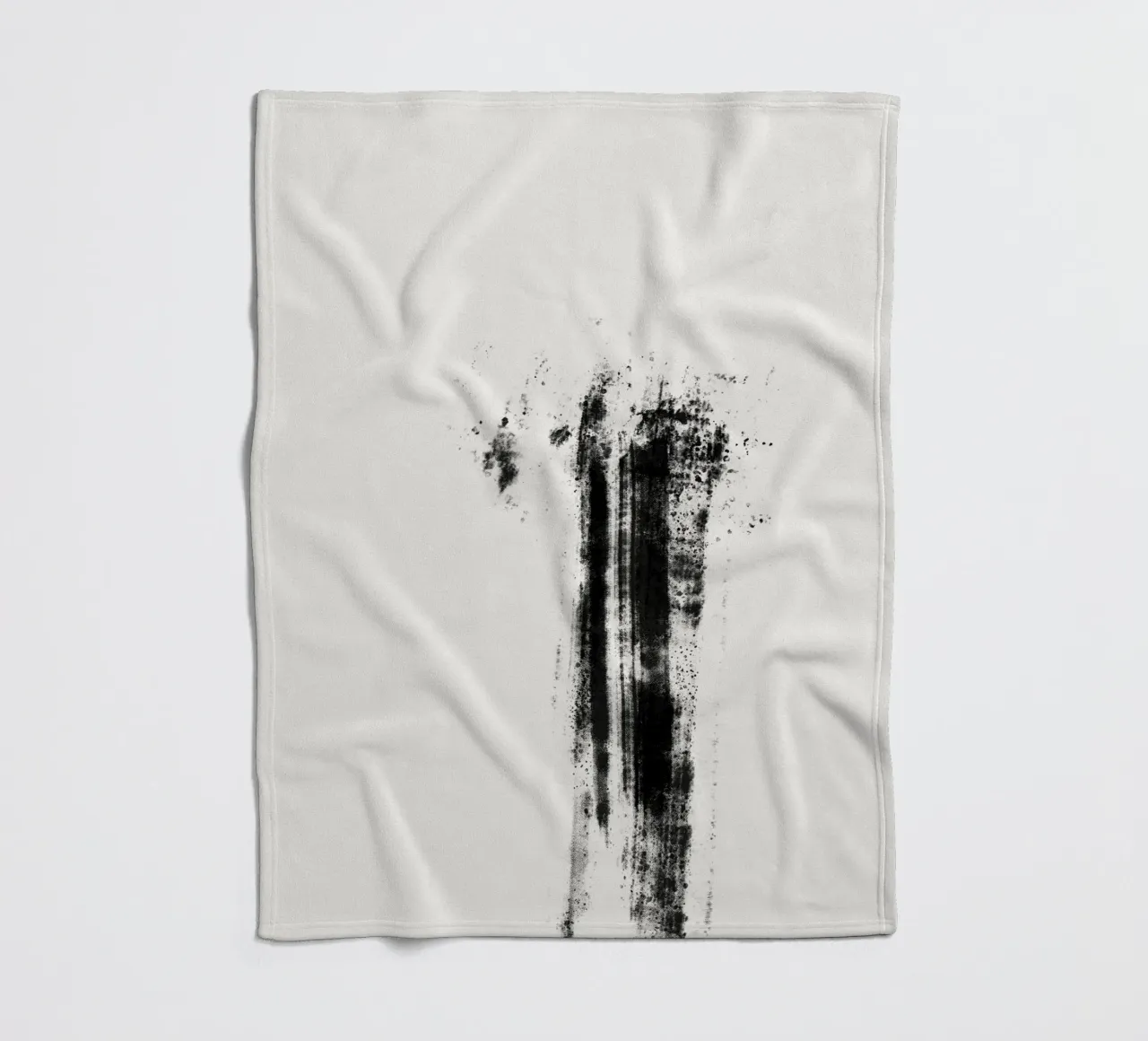 Abstract artwork with black brushstrokes and paint splatters coperta in pile da Imaginative