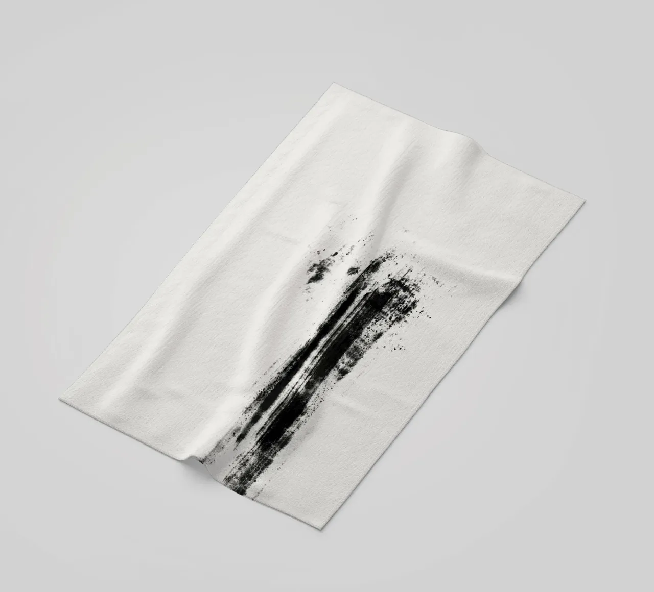 Abstract artwork with black brushstrokes and paint splatters telo mare da Imaginative